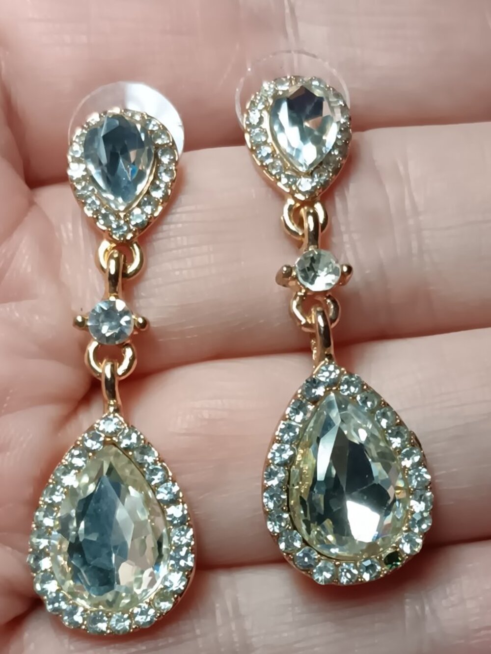 Premium Swarovski & AB Crystal Statement Set - Picture 8 of 16
